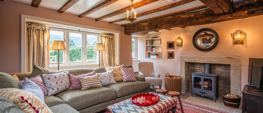 Luxury holiday cottage sitting room